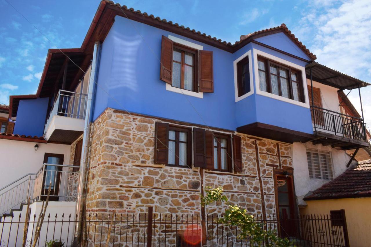 הוילה ארנאיה Renovated Old Manor House With Yard מראה חיצוני תמונה