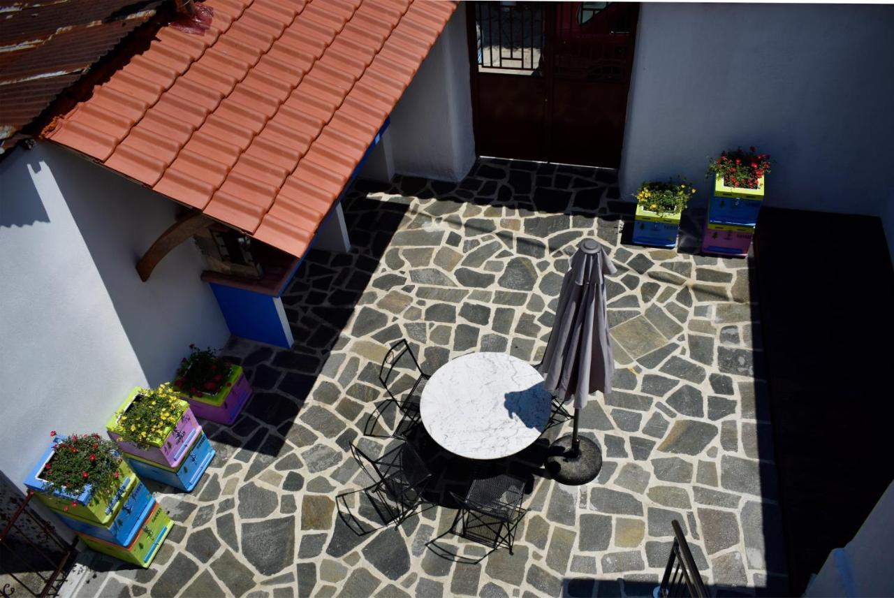 הוילה ארנאיה Renovated Old Manor House With Yard מראה חיצוני תמונה